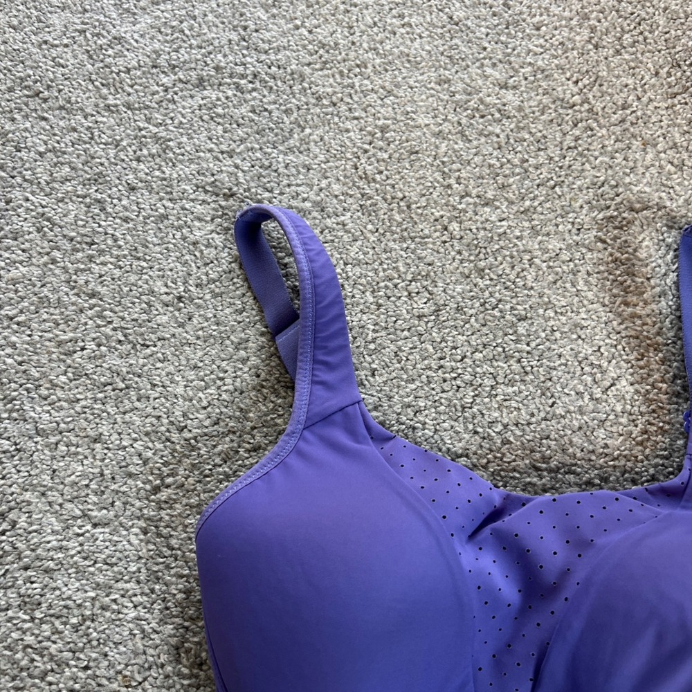 Lululemon Run Times Sports Bra Womens 32D Purple High Support Padded Adjustable - Picture 4 of 12